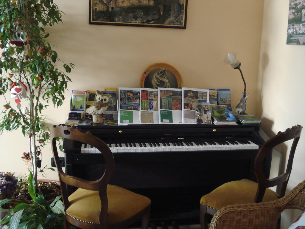 Abruzzo Segreto Bed & Breakfast Navelli Exterior photo