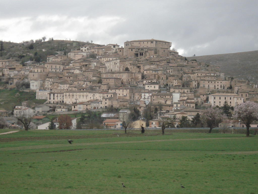 Abruzzo Segreto Bed & Breakfast Navelli Exterior photo